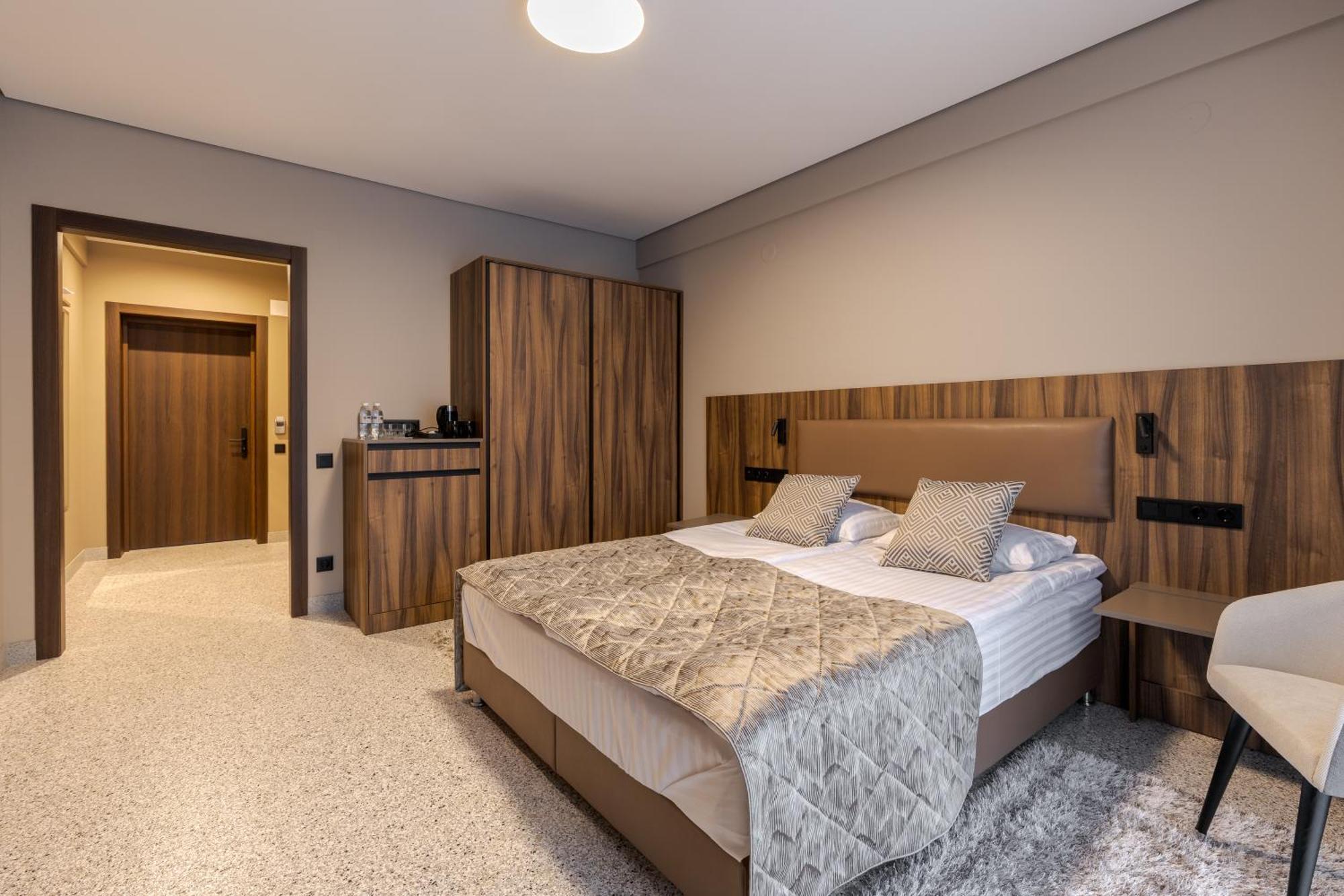 Hotel Ozero Vita Nizhniy Studenyy Екстериор снимка